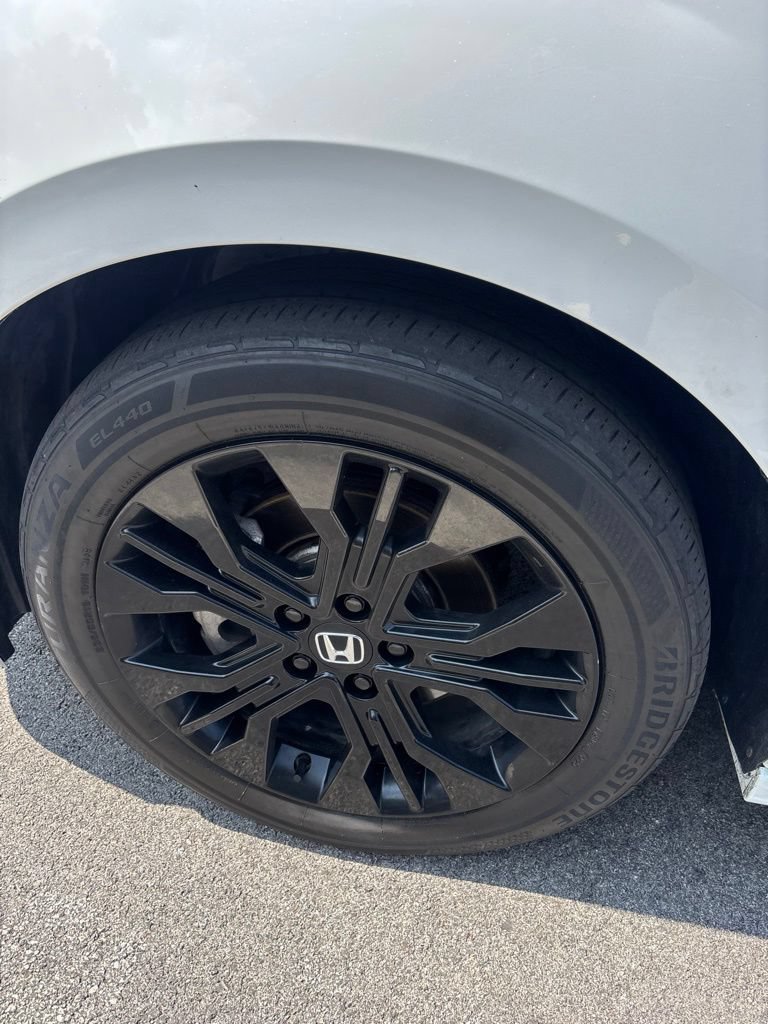 Used 2025 Honda Odyssey Sport-L image 21