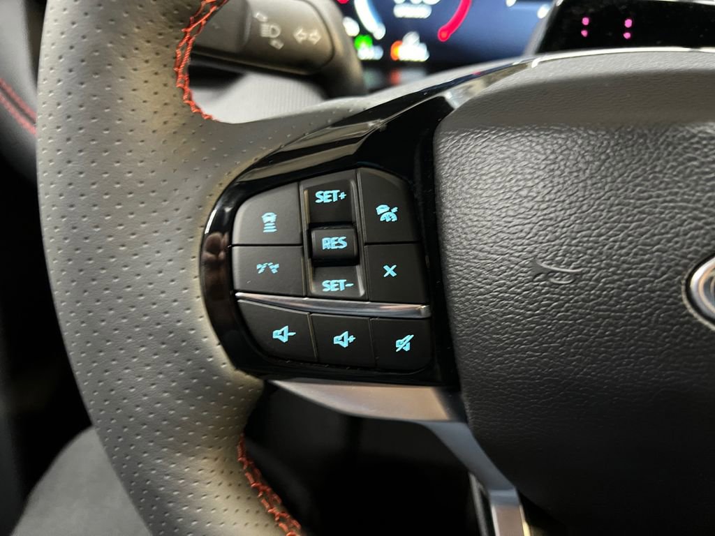 New 2025 Ford Explorer ST-Line image 24