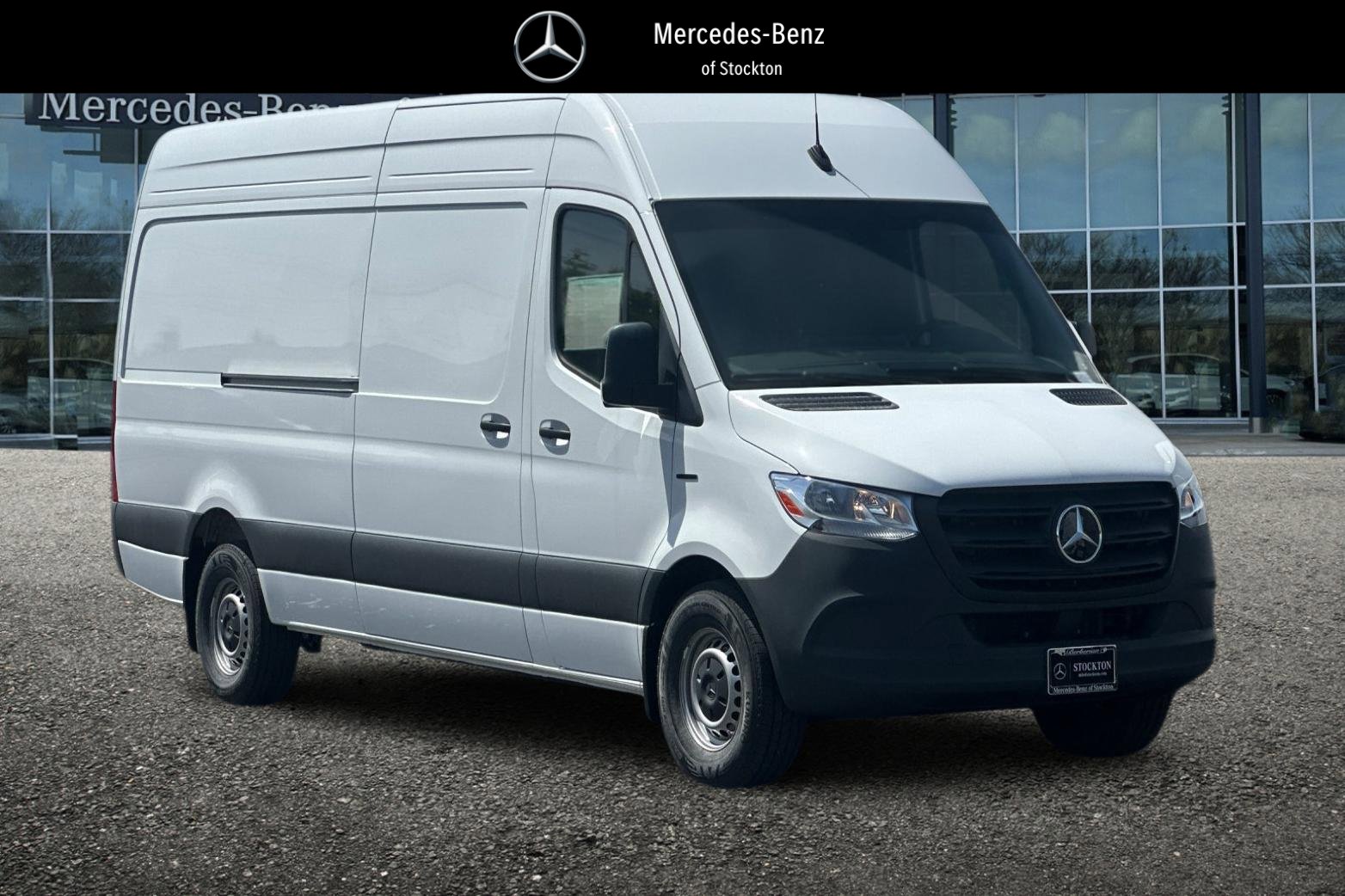 New 2024 Mercedes-Benz eSprinter 170 Cargo image 1