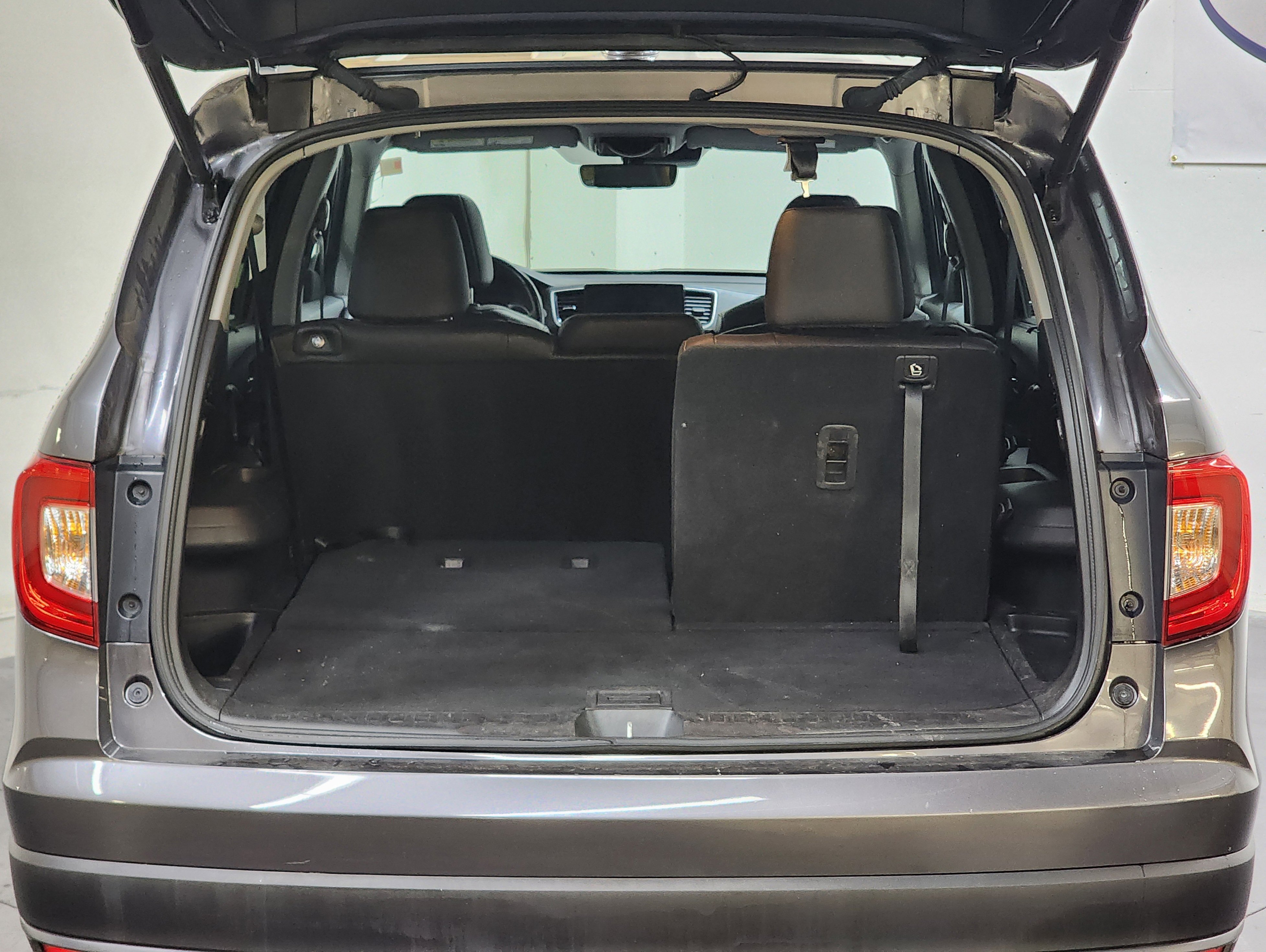 Used 2022 Honda Pilot Special Edition image 8