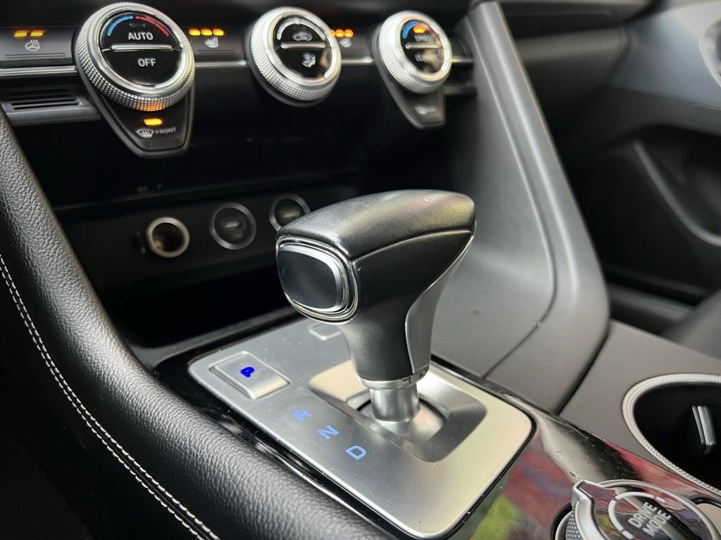 Used 2022 Genesis G70 2.0T image 54