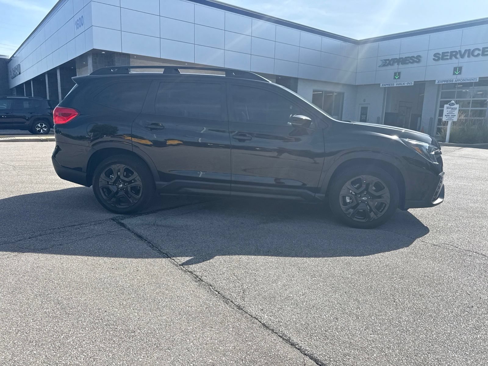 Certified 2025 Subaru Ascent Onyx Edition AWD/4WD image 12