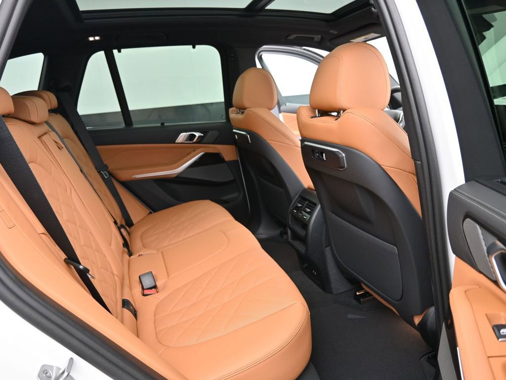 New 2026 BMW X5 xDrive40i AWD/4WD image 28