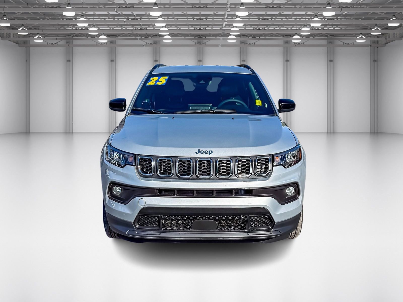 Used 2025 Jeep Compass Latitude image 8
