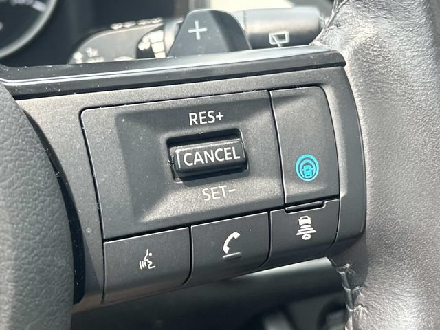 Used 2024 Nissan Rogue SV w/ SV Premium Package FWD image 22