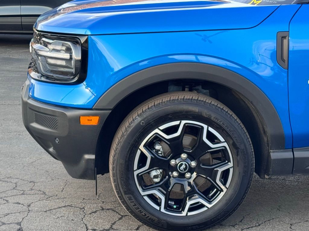 Used 2025 Ford Bronco Sport Outer Banks w/ Outer Banks Tech Package+ AWD/4WD image 38