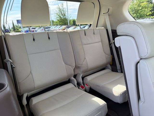 Used 2019 Lexus GX 460 Premium w/ Premium Package AWD/4WD image 28