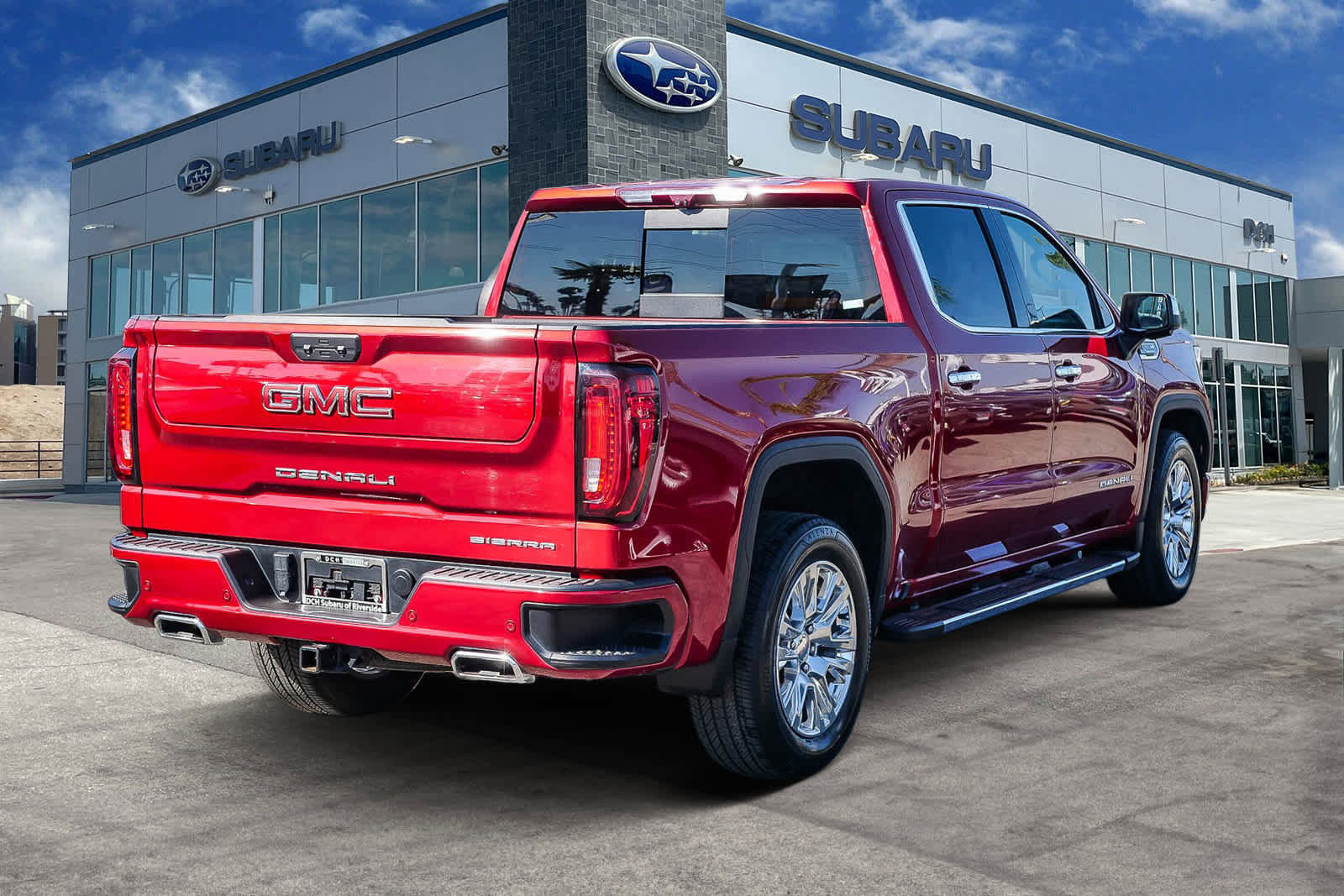 Used 2024 GMC Sierra 1500 Denali w/ Technology Package RWD image 4