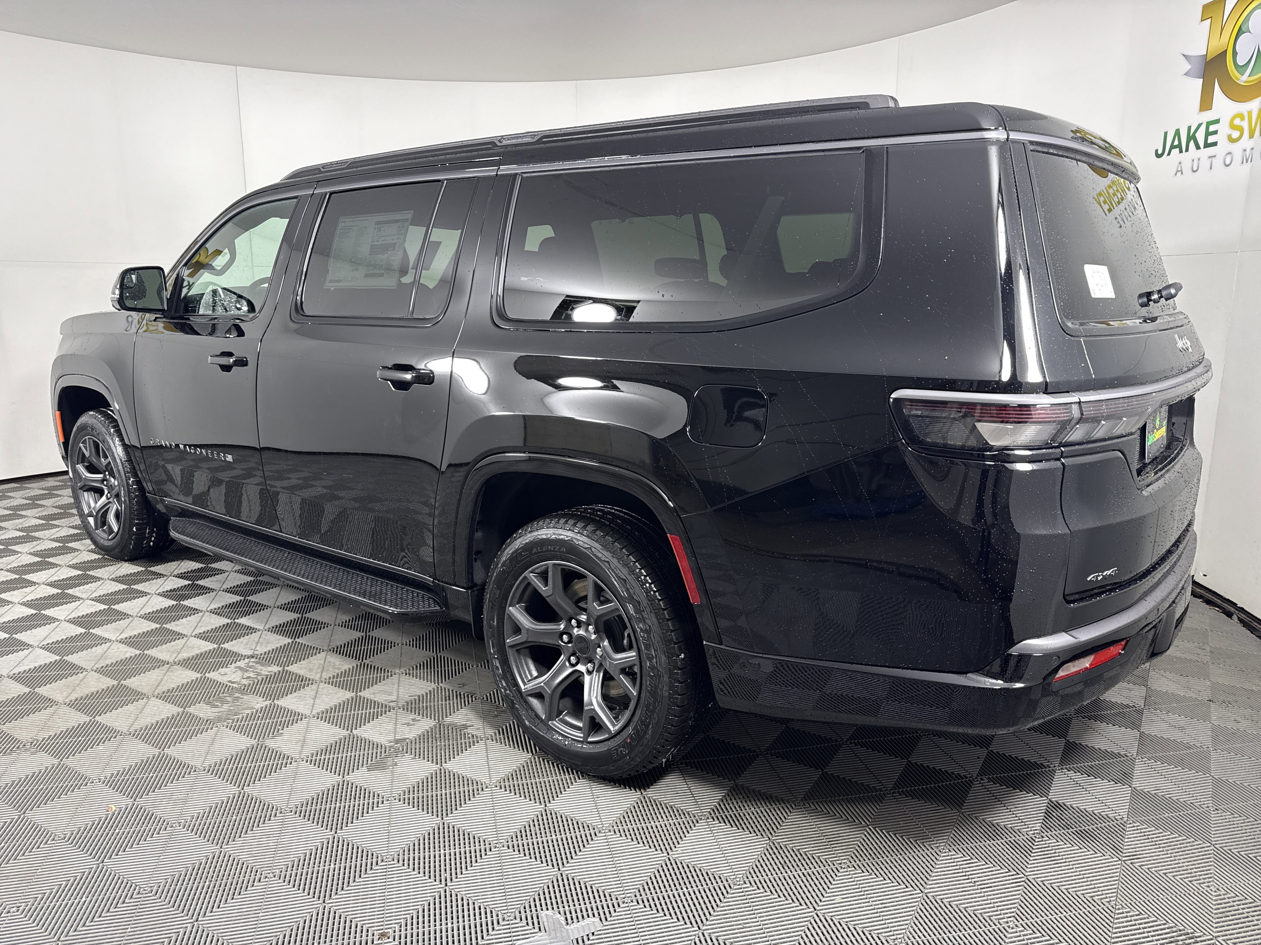 New 2026 Jeep Grand Wagoneer L Limited w/ Convenience Group I image 5