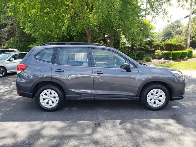 Used 2023 Subaru Forester AWD/4WD image 2