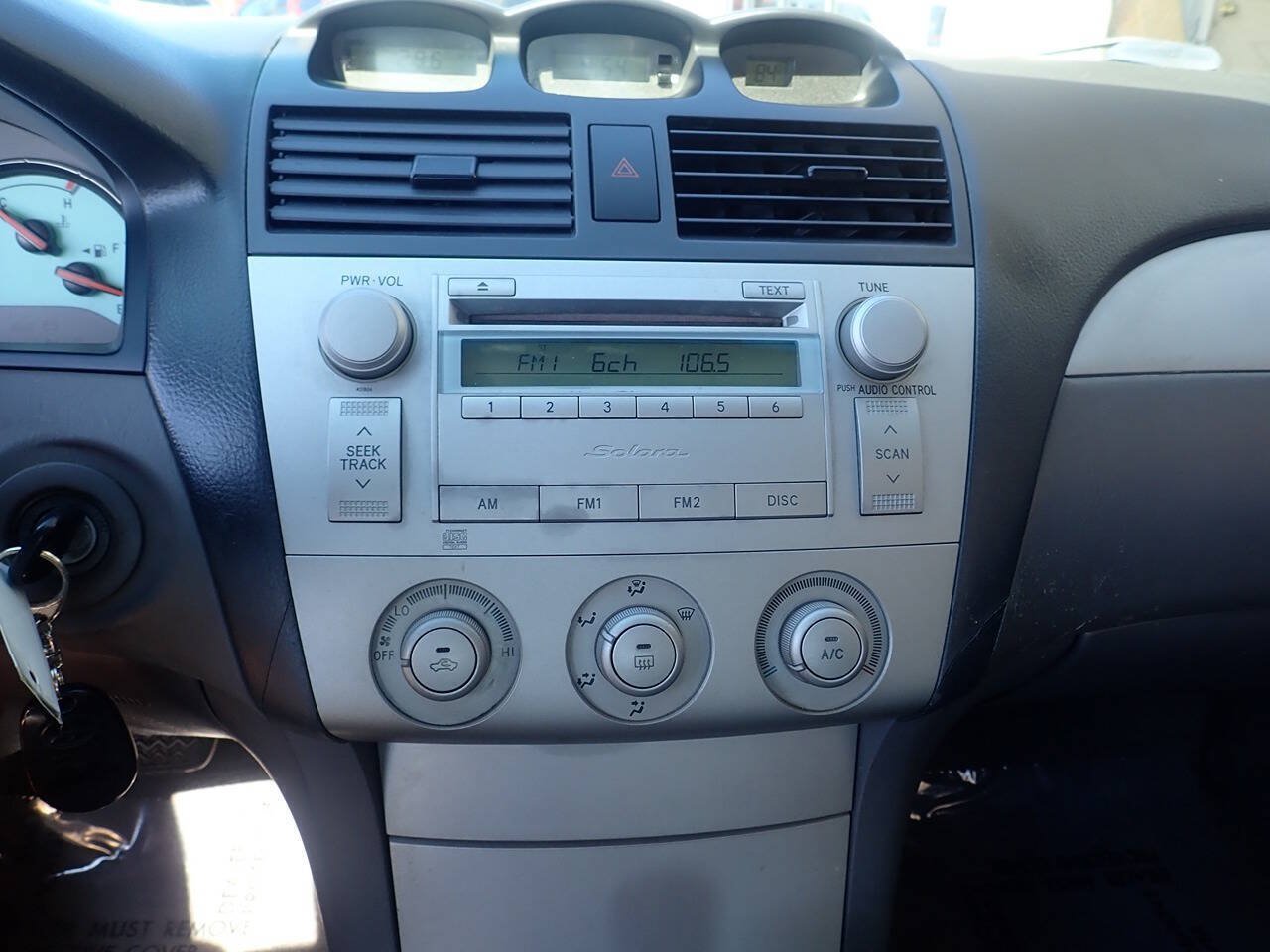 Used 2006 Toyota Solara SE Sport FWD image 5