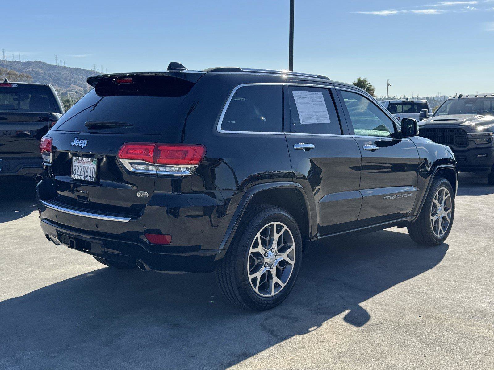 Used 2021 Jeep Grand Cherokee Overland w/ Trailer Tow Group IV RWD image 6