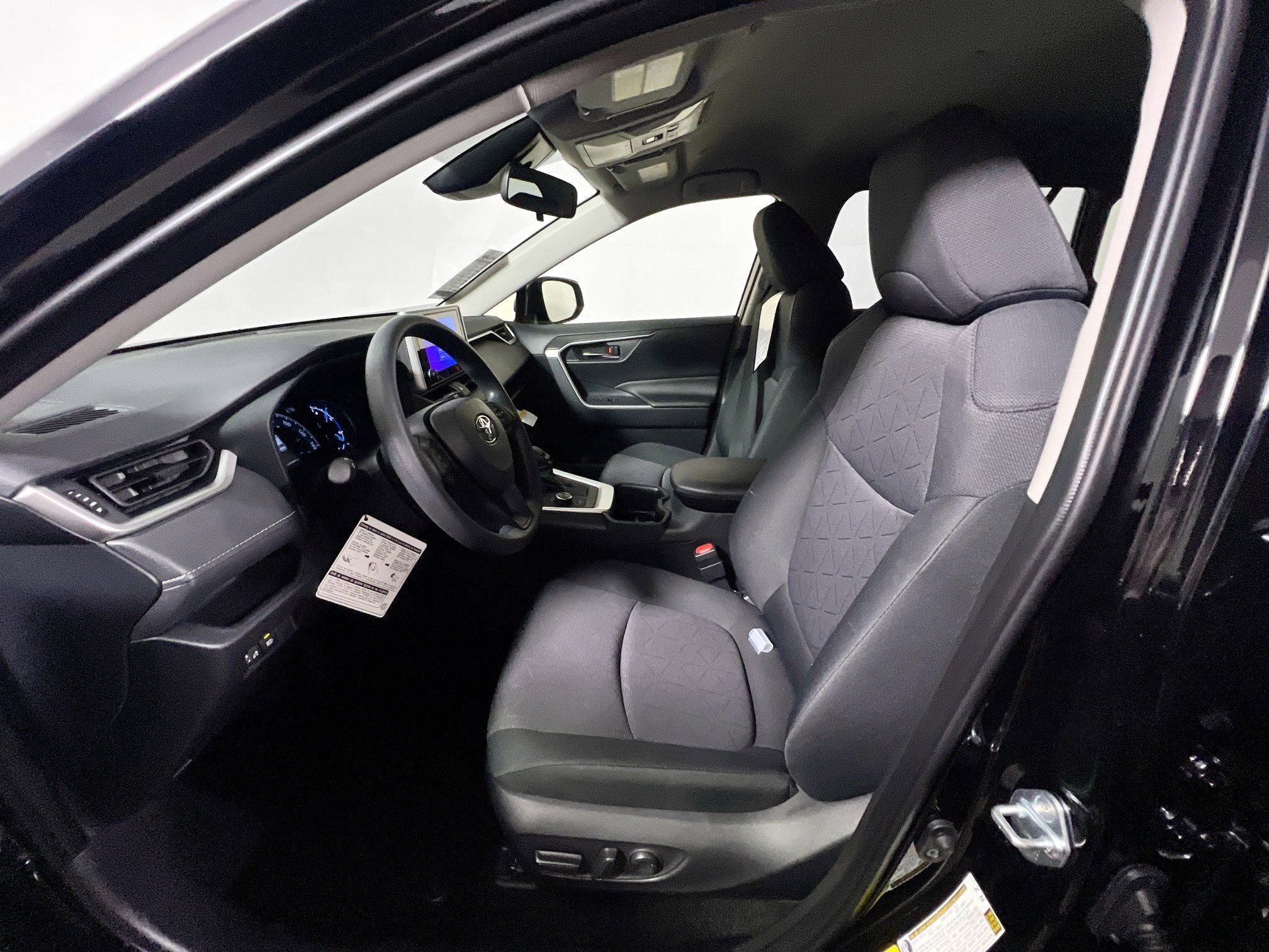 New 2025 Toyota RAV4 XLE image 14