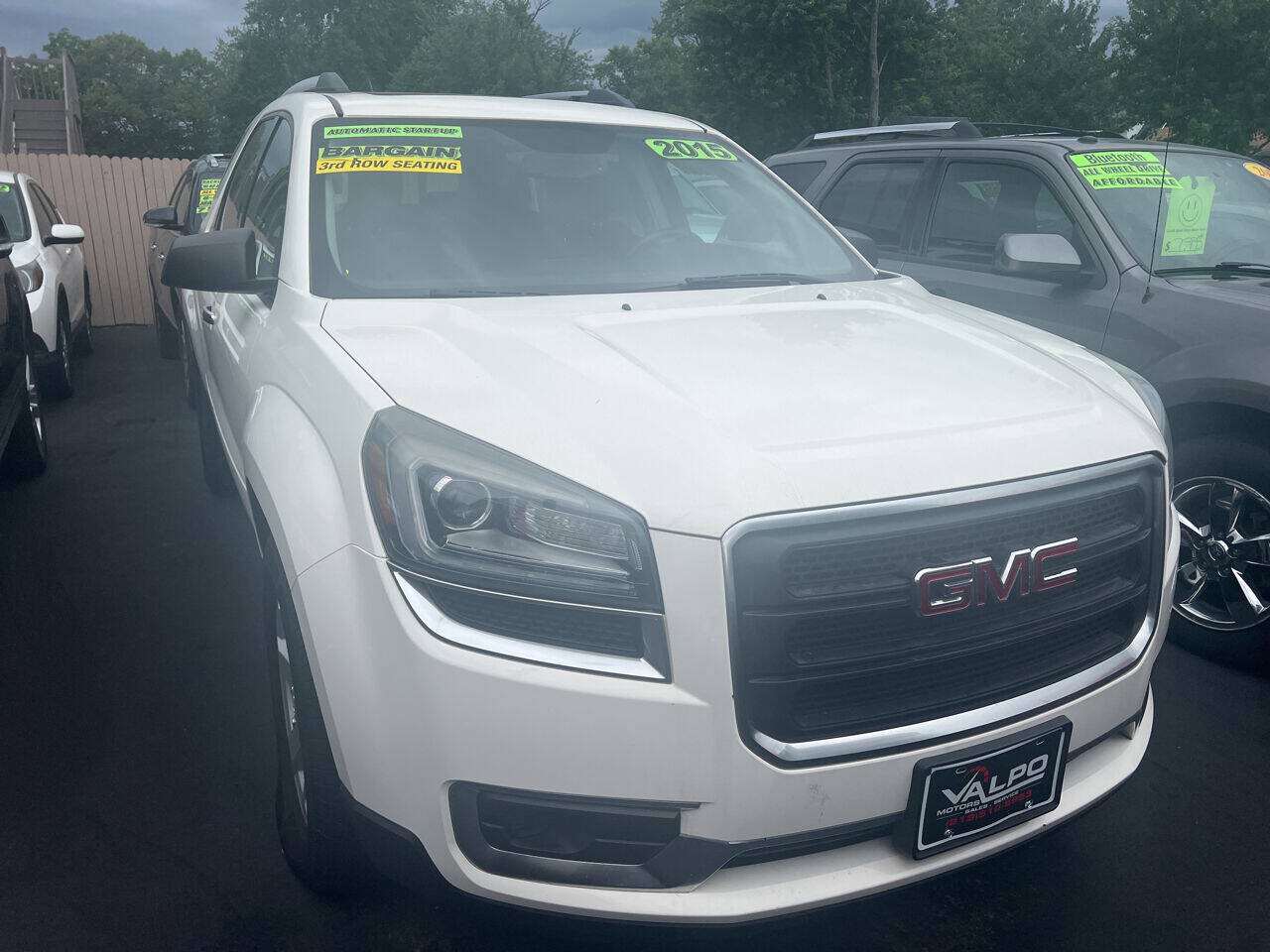 Used 2015 GMC Acadia SLE AWD/4WD image 4