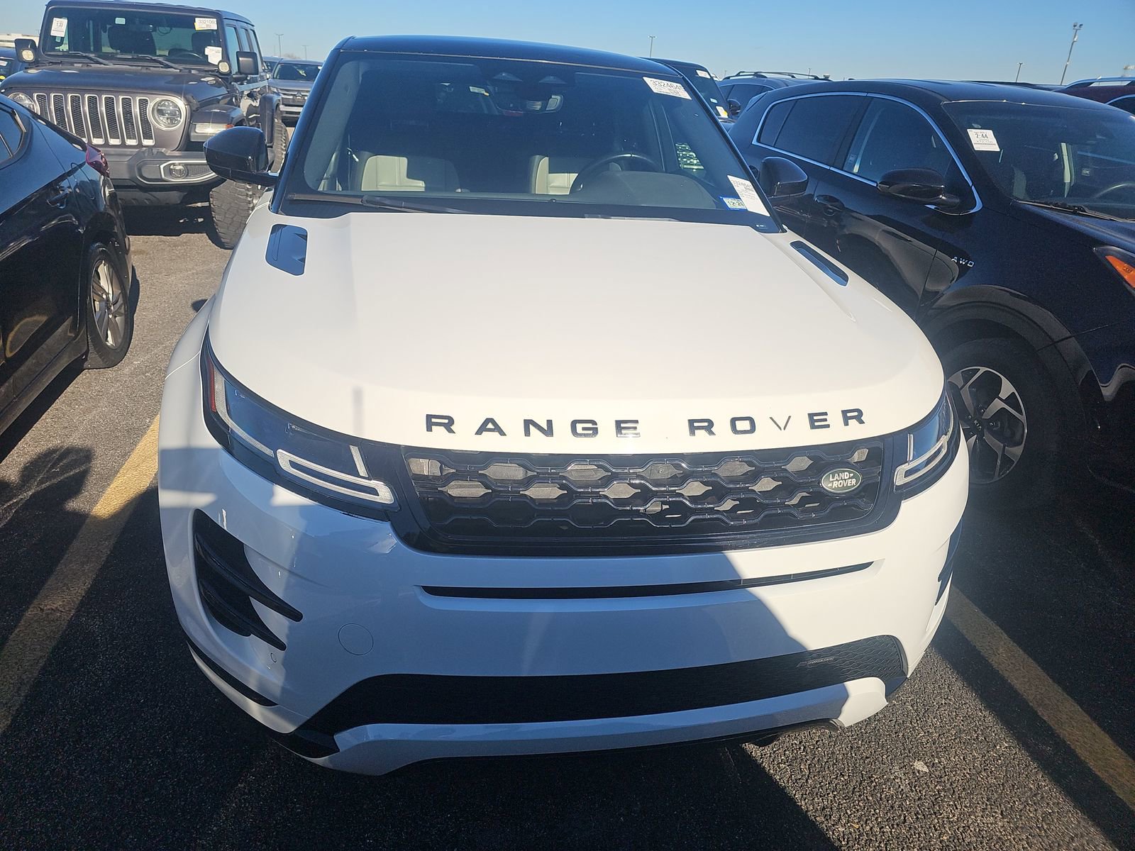 Used 2022 Land Rover Range Rover Evoque R-Dynamic S image 2