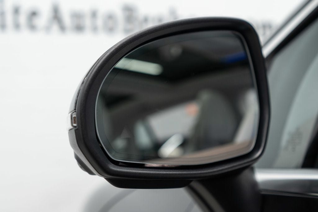 Used 2023 Mercedes-Benz EQE 500 4MATIC Sedan image 53