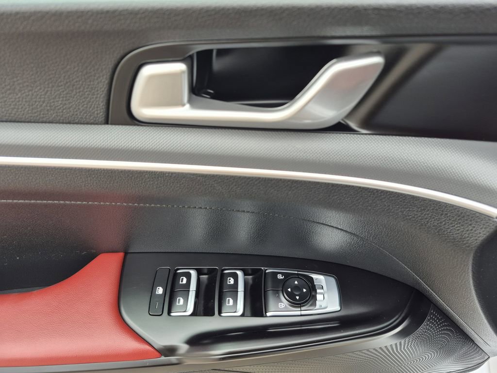 Used 2024 Kia K5 GT-Line w/ GT-Line Premium Package image 9