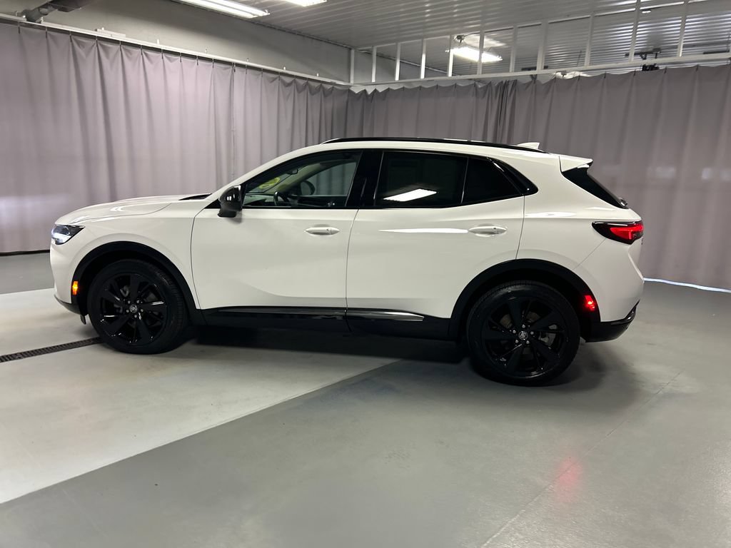 Used 2023 Buick Envision Preferred w/ Sport Touring Package AWD/4WD image 4
