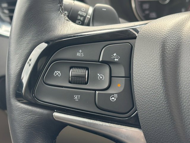 Certified 2023 Buick Enclave Essence image 18