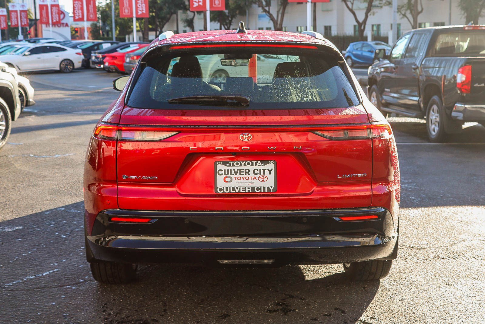 New 2025 Toyota Crown Signia Limited image 8