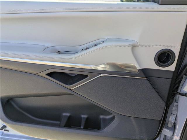 Used 2025 Lincoln Navigator Reserve AWD/4WD image 9
