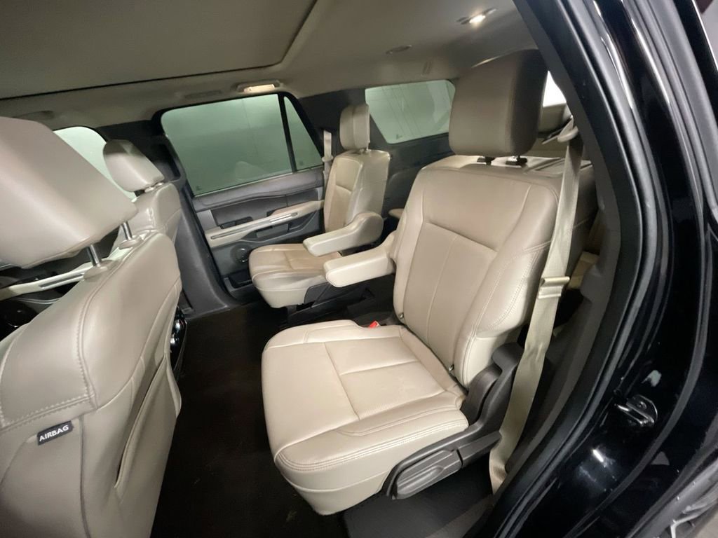Used 2021 Ford Expedition XLT image 25
