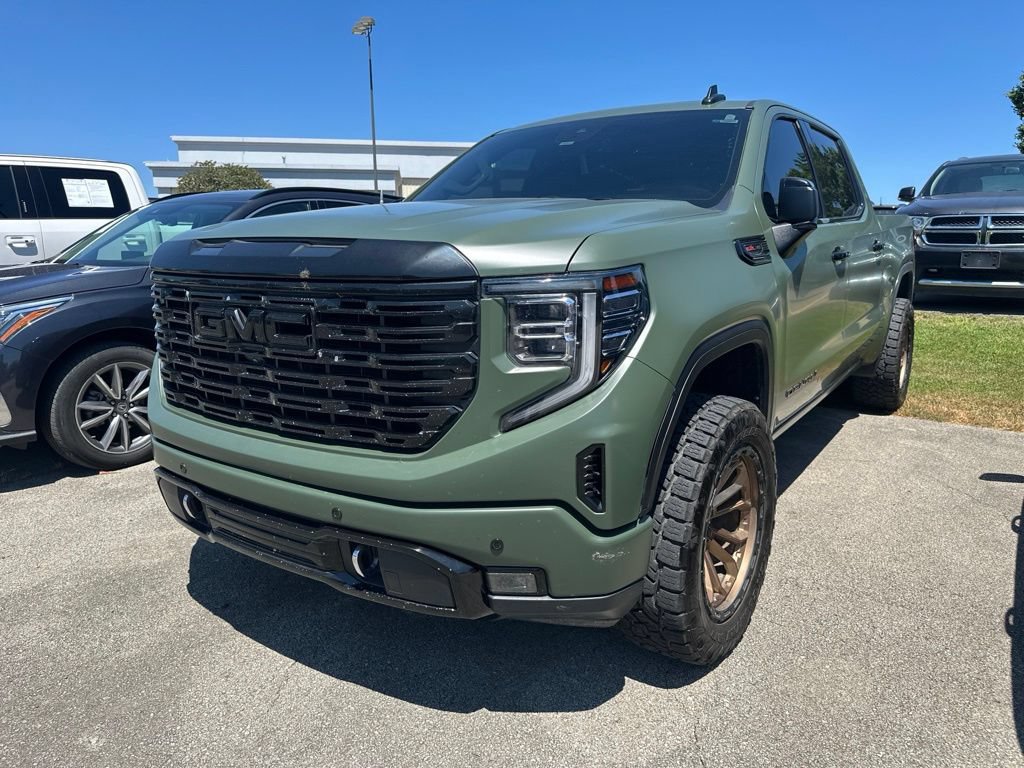 Used 2023 GMC Sierra 1500 Denali AWD/4WD image 1