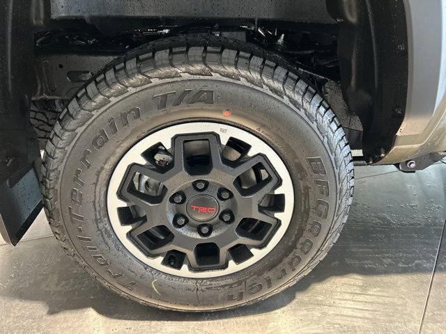 New 2026 Toyota Tacoma TRD Off-Road AWD/4WD image 13