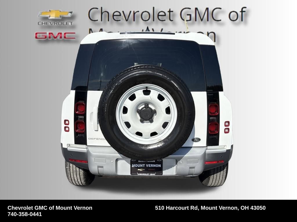 Used 2022 Land Rover Defender 110 image 4