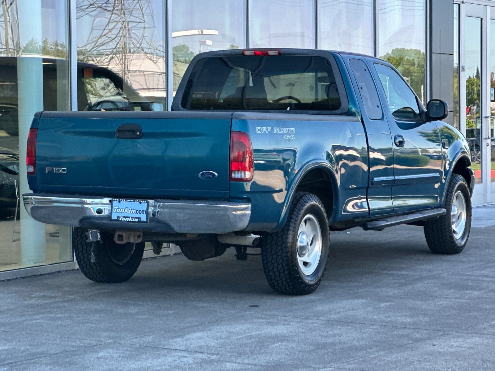 Used 2001 Ford F150 XLT AWD/4WD image 3