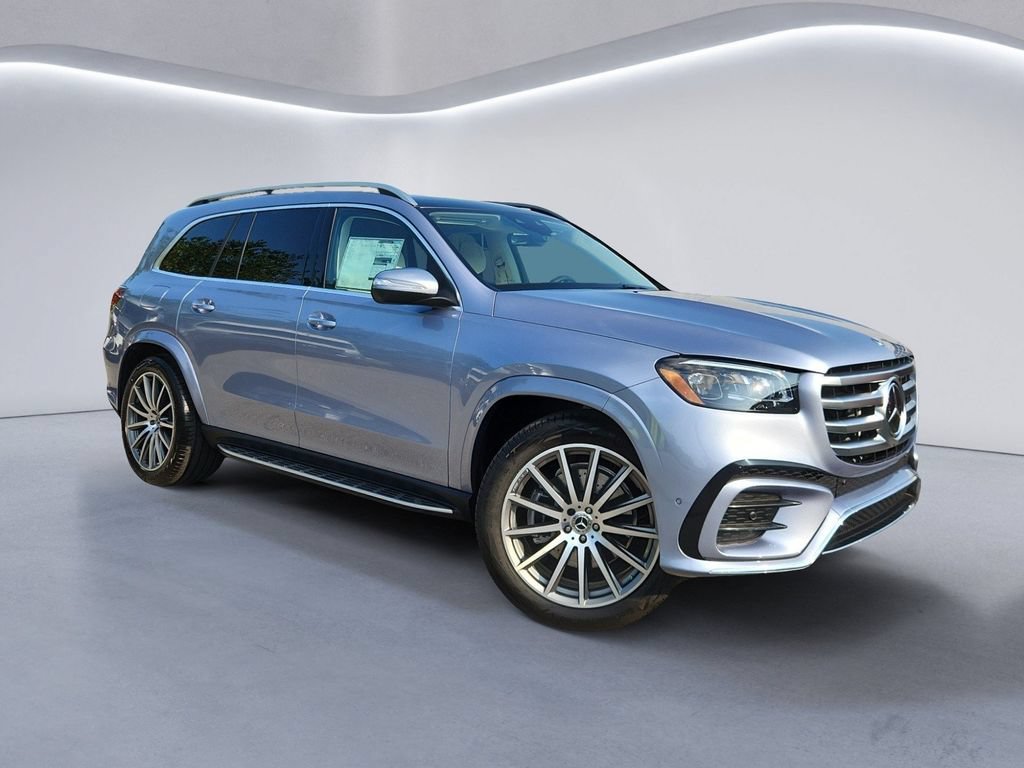 New 2026 Mercedes-Benz GLS 580 4MATIC image 2