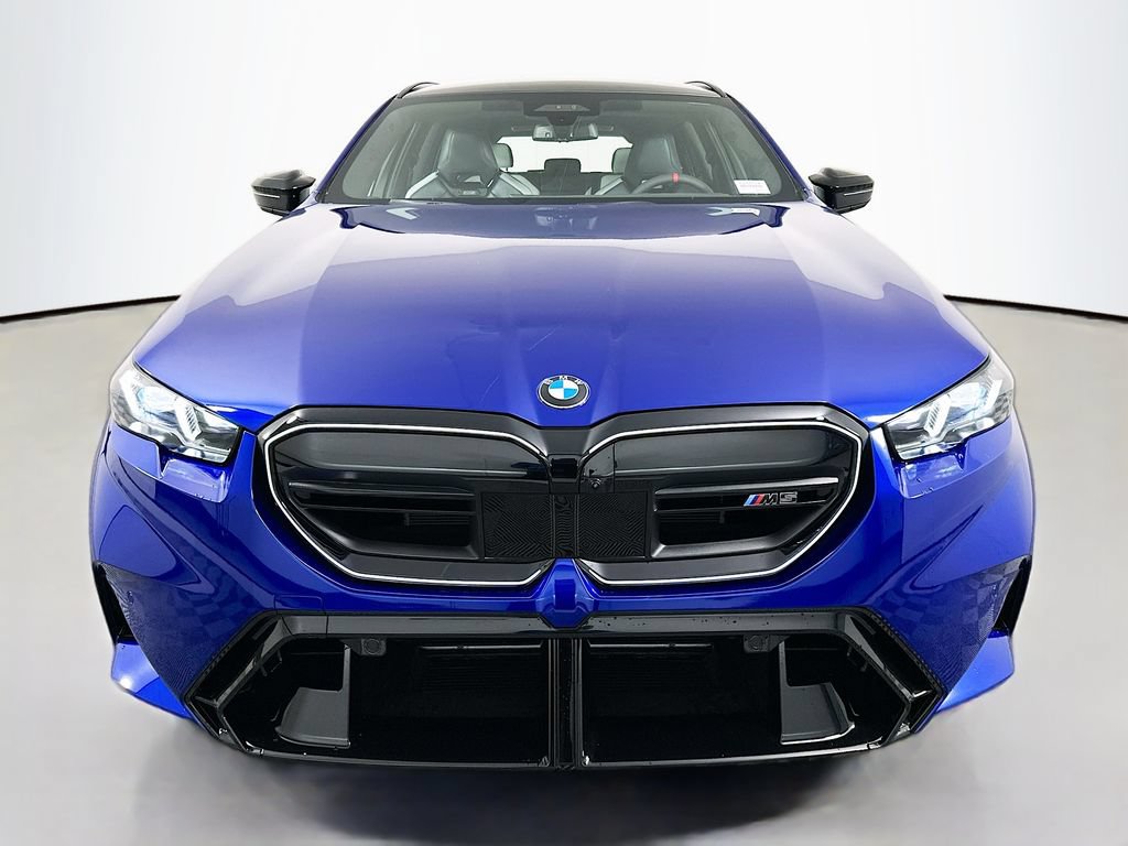 New 2027 BMW M5 Touring AWD/4WD image 2