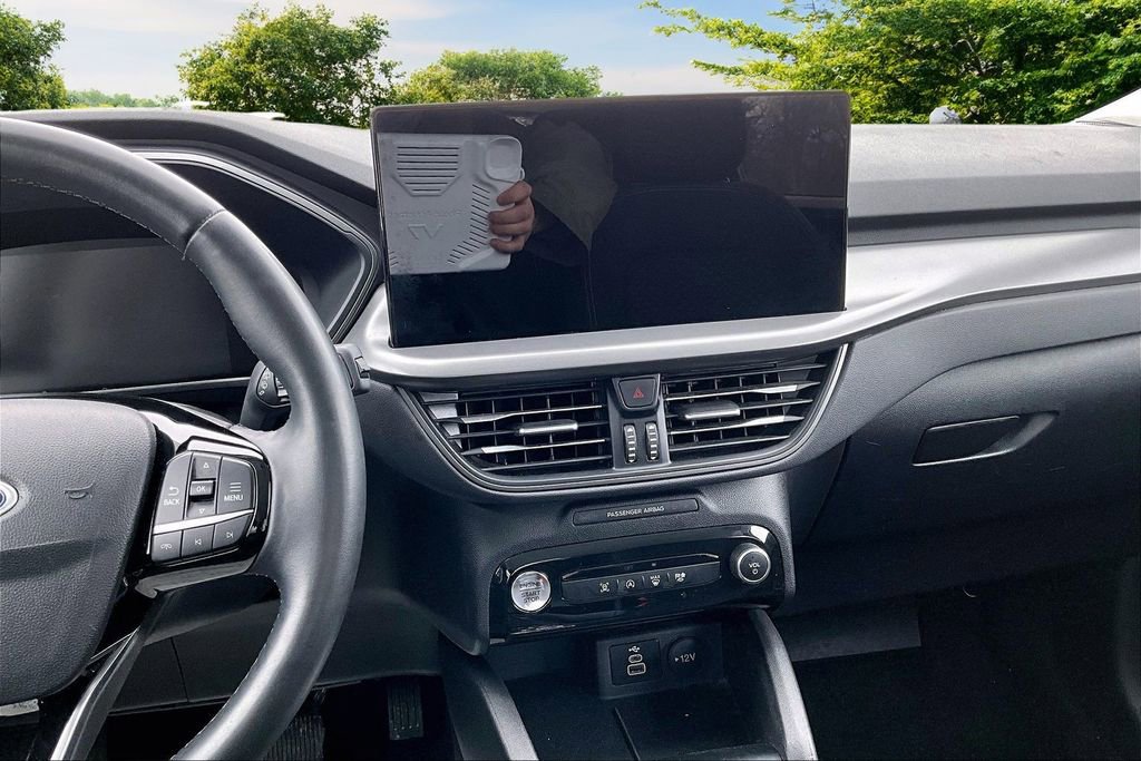 Certified 2024 Ford Escape Active w/ Tech Pack #1 image 6