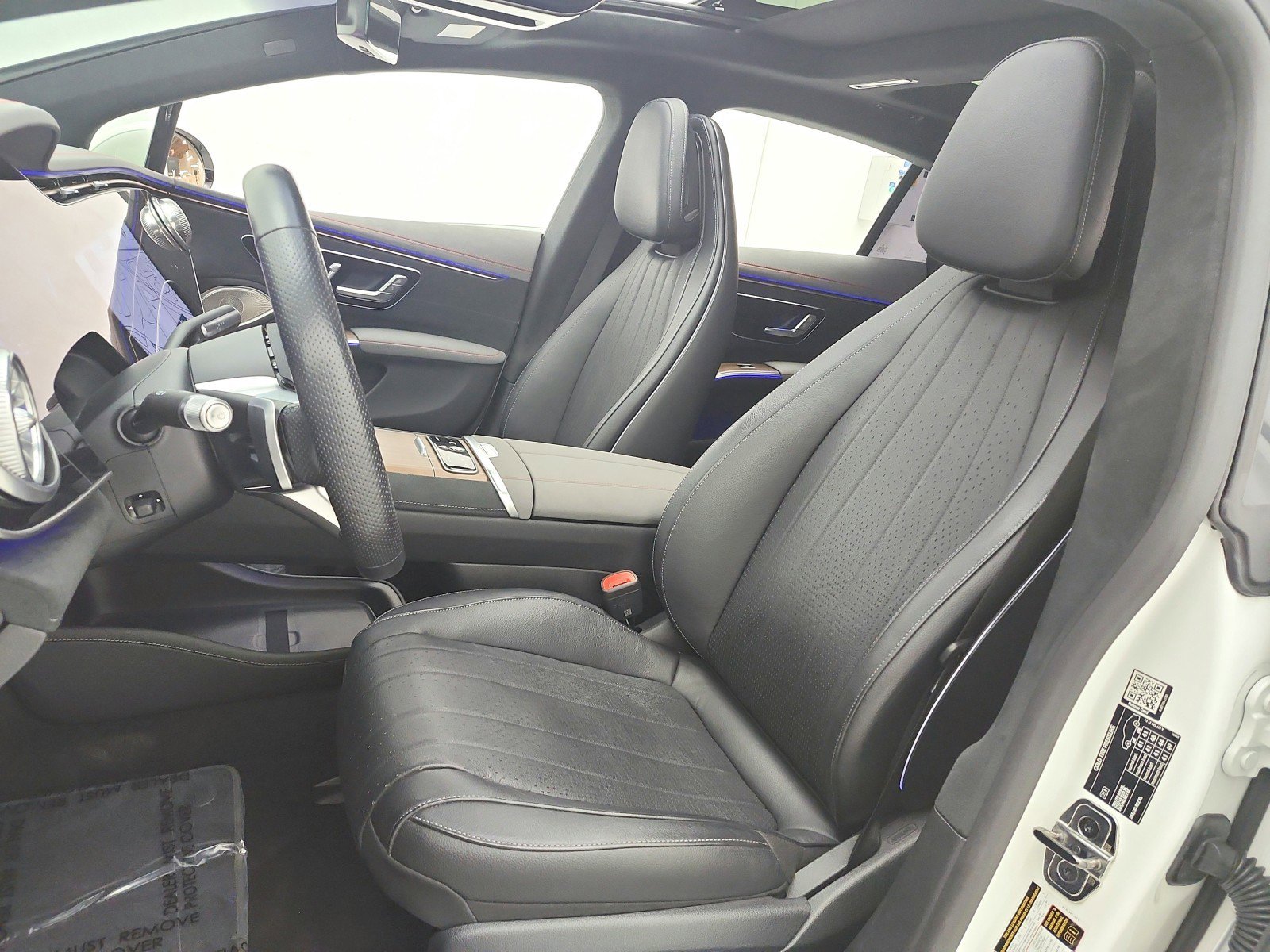 Certified 2023 Mercedes-Benz EQS 580 4MATIC Sedan image 13