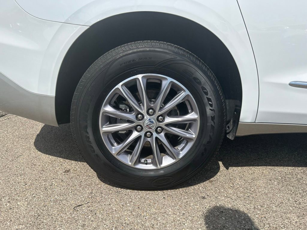 Used 2023 Buick Enclave Essence w/ Trailering Package, 5000 lbs. image 10