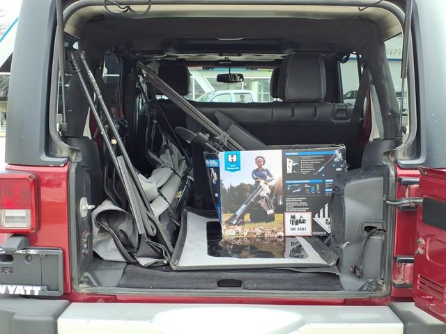 Used 2013 Jeep Wrangler Unlimited Sahara w/ Mopar Chrome Edition Group image 8
