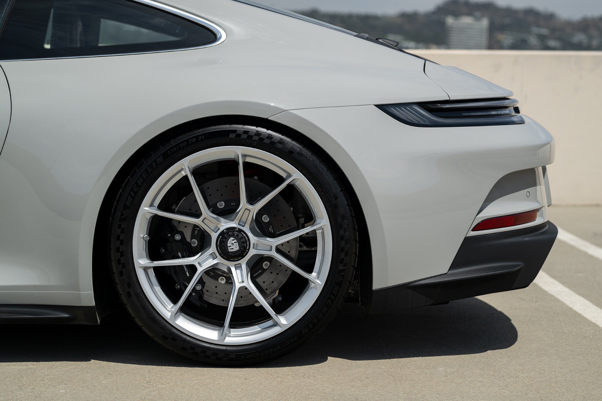 Used 2022 Porsche 911 GT3 RWD image 22
