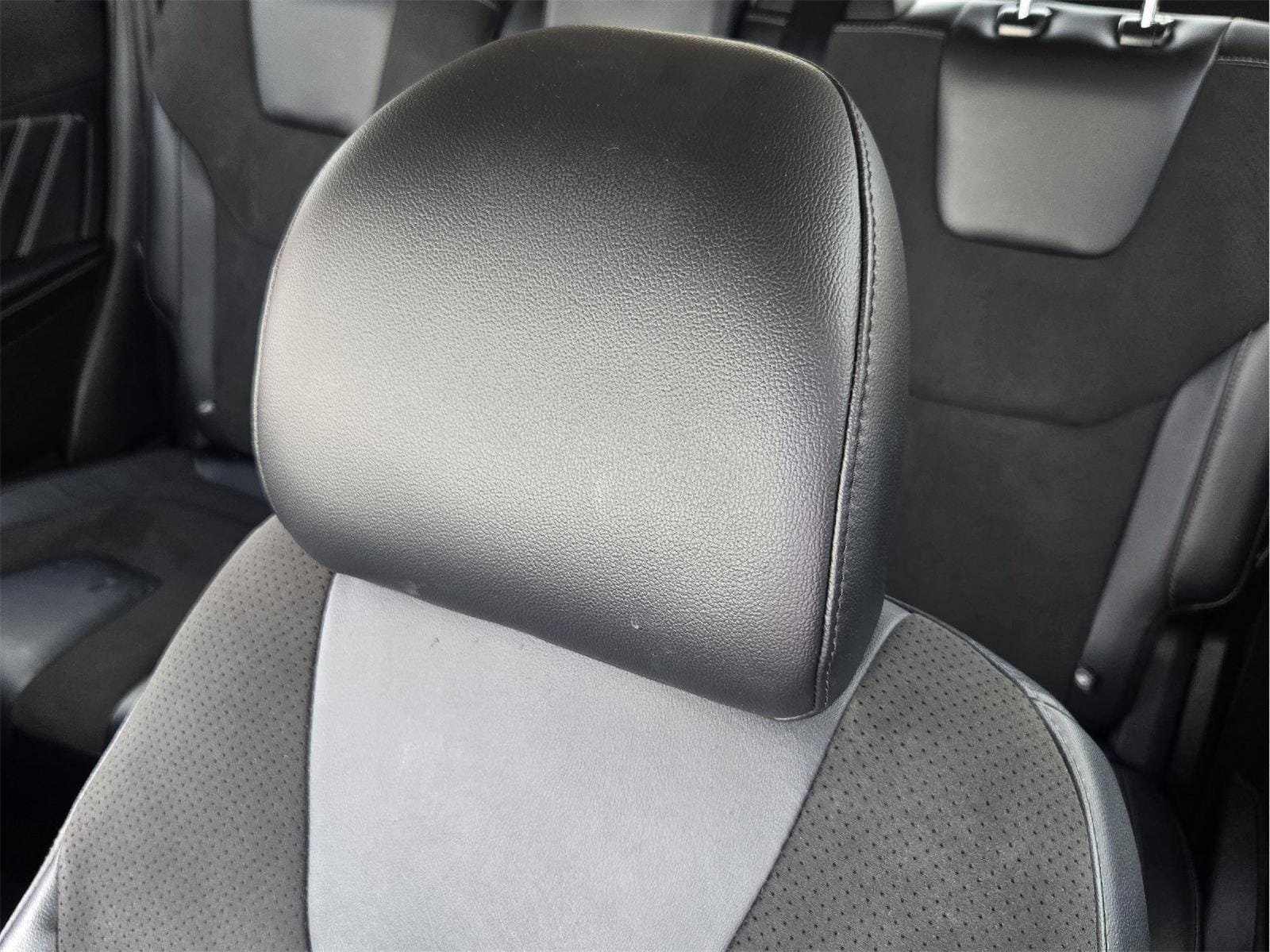 Used 2016 Ford Edge Sport w/ Equipment Group 401A AWD/4WD image 24