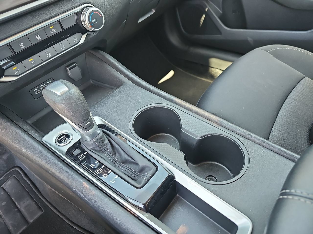 Certified 2025 Nissan Altima 2.5 SV FWD image 24