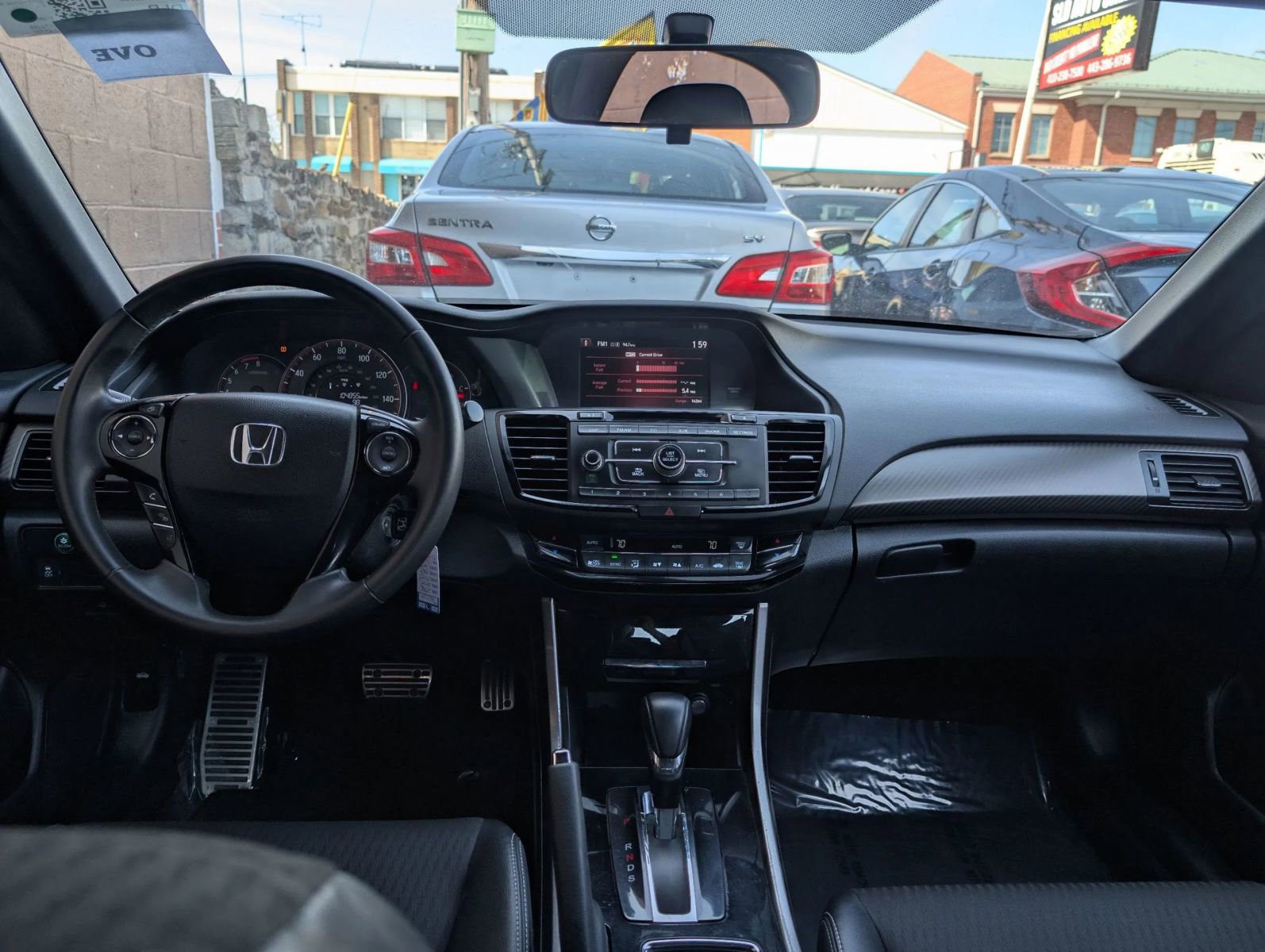 Used 2017 Honda Accord Sport image 6