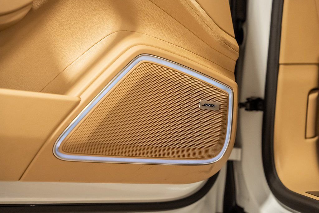 Used 2023 Porsche Panamera Platinum Edition image 64