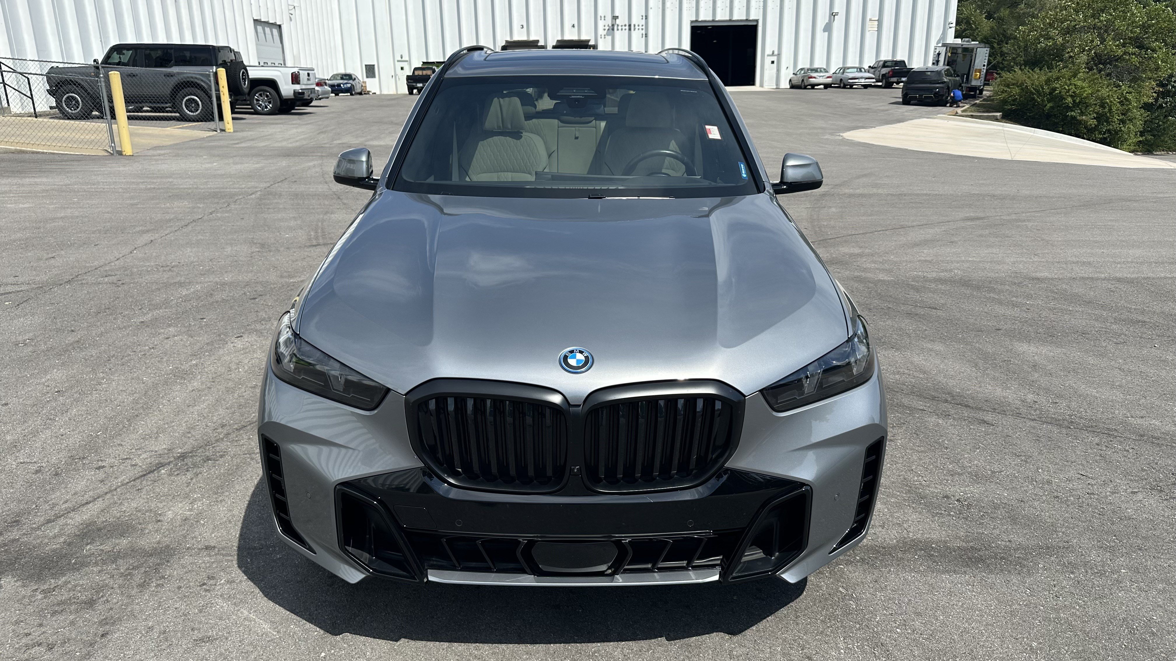 Certified 2024 BMW X5 xDrive50e w/ Executive Package AWD/4WD image 3