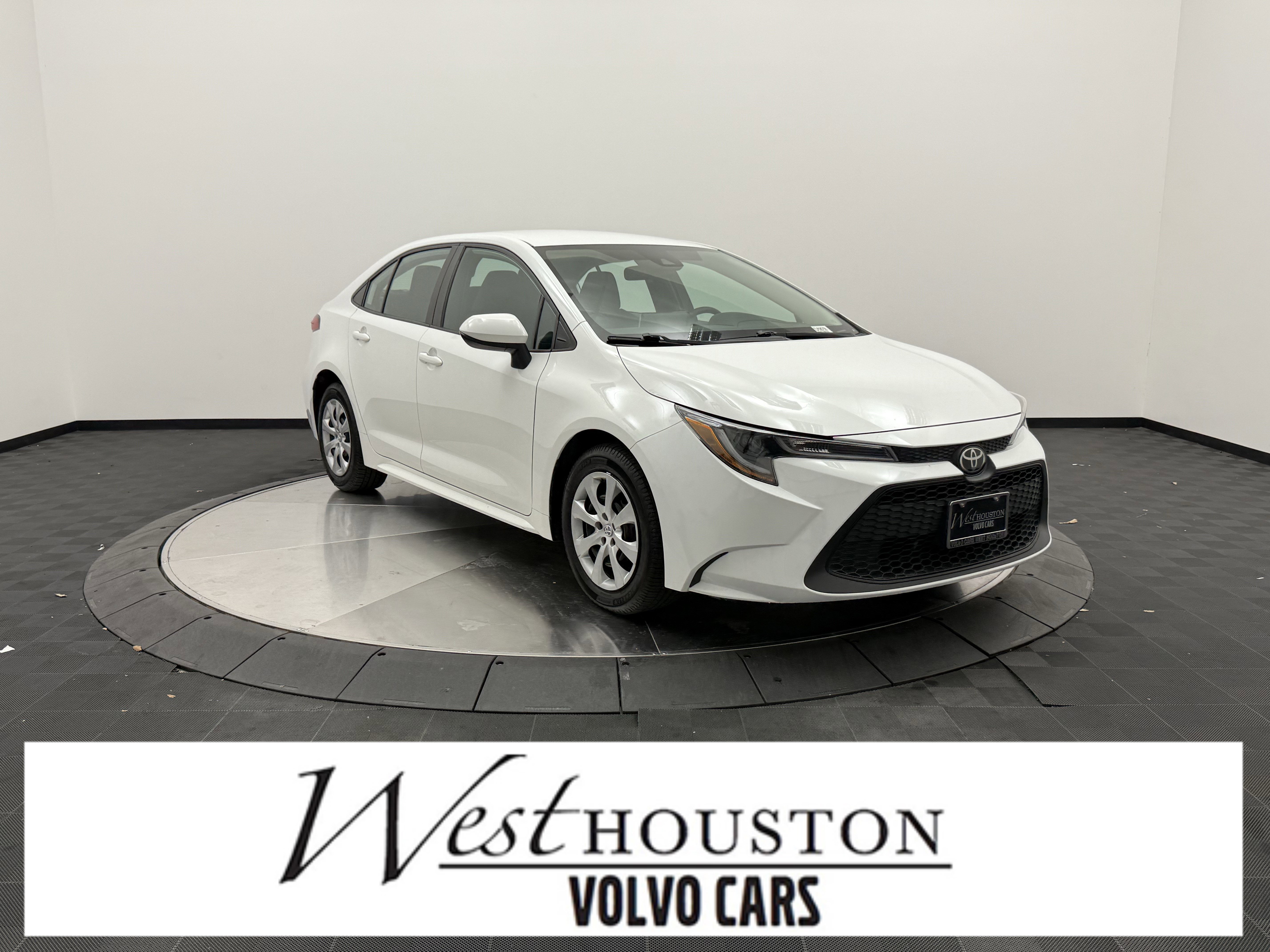 Used 2020 Toyota Corolla LE