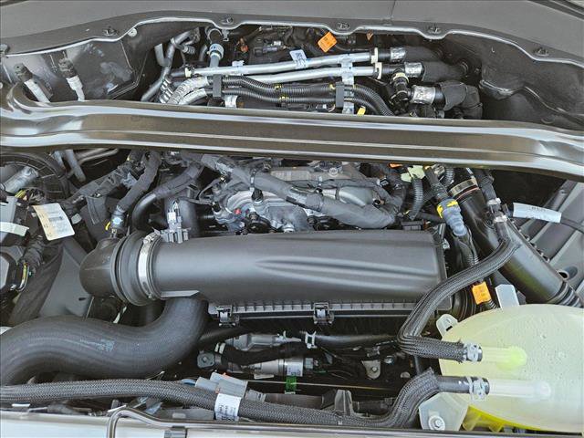 New 2025 Ford Explorer ST-Line image 17