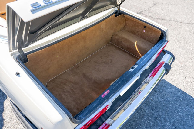 Used 1988 Mercedes-Benz 560 SL image 82