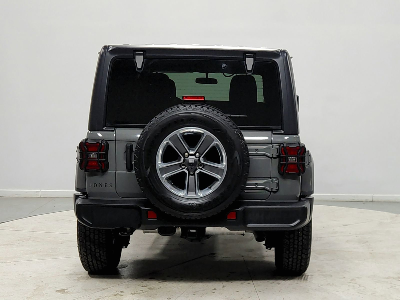 Used 2021 Jeep Wrangler Unlimited Sahara w/ LED Lighting Group image 6