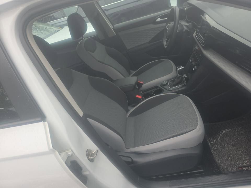 Used 2024 Volkswagen Taos S image 24