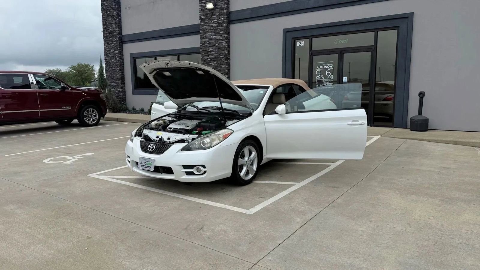 Used 2007 Toyota Solara SLE image 22
