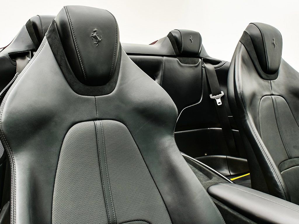 Certified 2024 Ferrari Roma Spider image 20