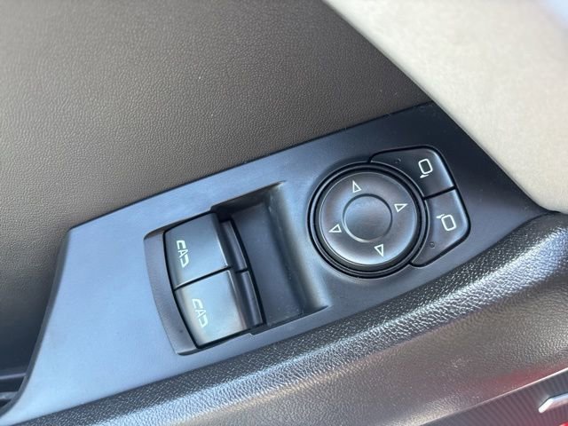 Used 2021 Chevrolet Camaro LT w/ Technology Package RWD image 26